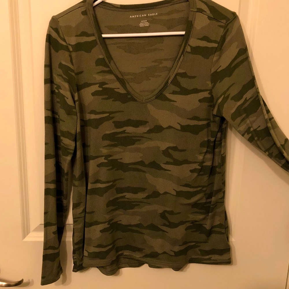 American Eagle Camo Long Sleeve